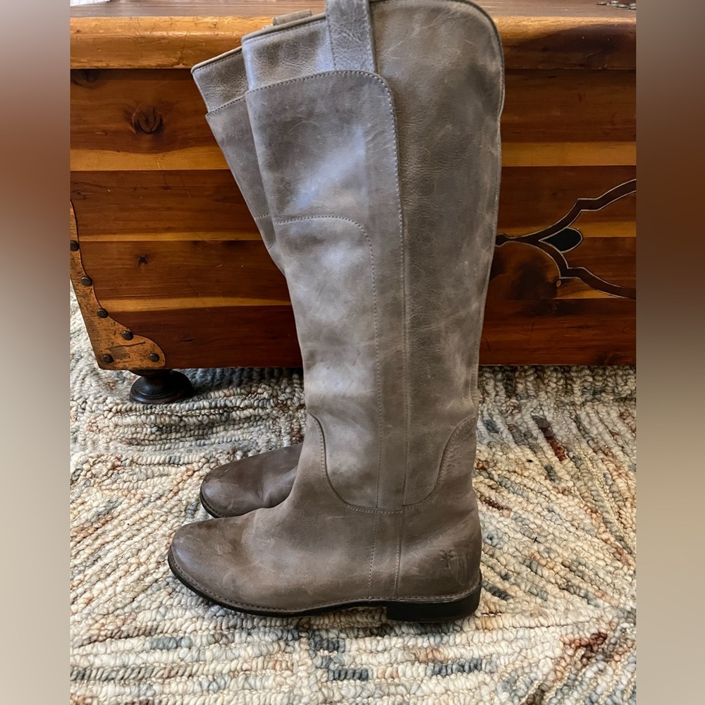 FRYE PAIGE WOMEN’S TALL LEATHER GRAY RIDING BOOT SZ 8 - Picture 5 of 7